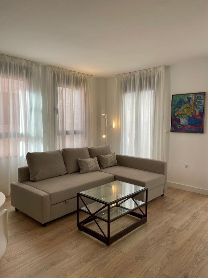 Apartamentos Cisneros 阿利坎特 外观 照片