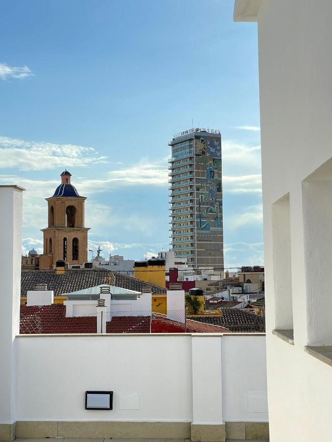 Apartamentos Cisneros 阿利坎特 外观 照片