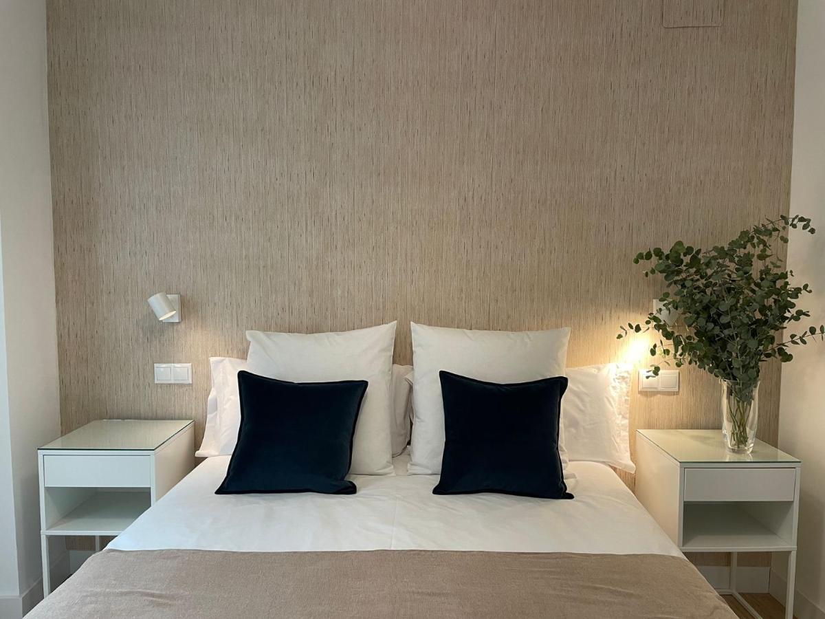 Apartamentos Cisneros 阿利坎特 外观 照片